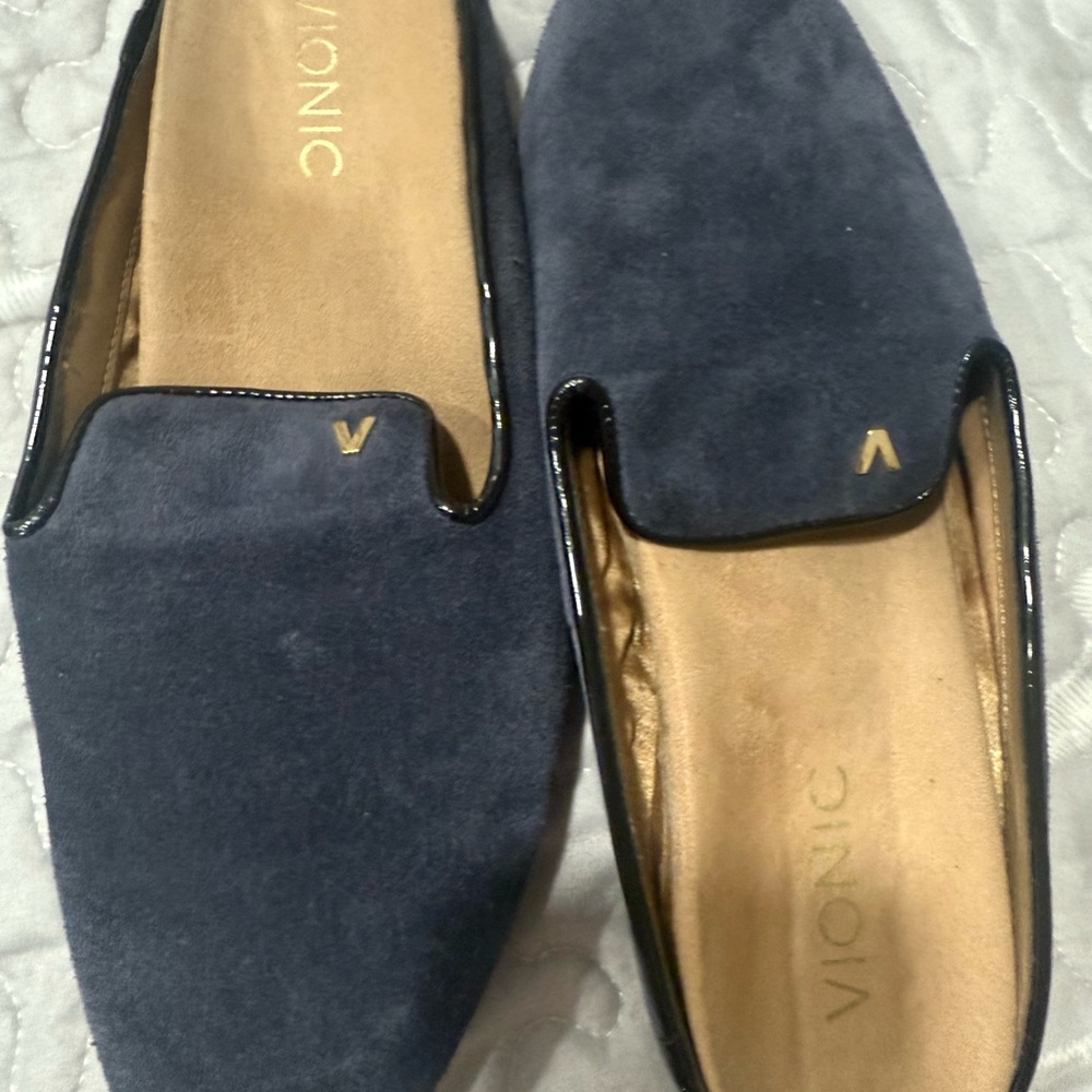 Vionic Dark Blue Suede Loafers
